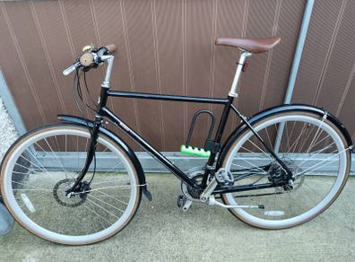 Bobbin black star bike + lock+ 2keys