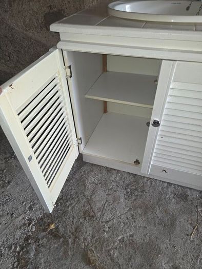 1990's Armitage Shanks Sink unit
