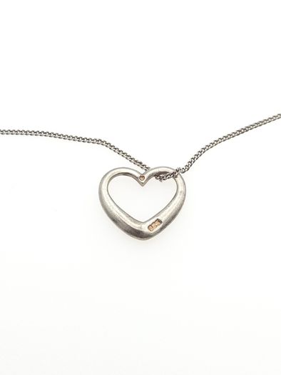 Vintage 925 Sterling Silver Dainty Heart Necklace