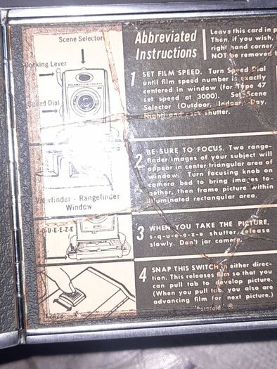 Vintage Large Polaroid Electric Eye Land Camera Model 900, Manufacture between 1960 and 1963. Key Features: Top of the line automatic shutter model featuring a folding bellows design and electric eye light metering