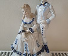 Vintage Capodimonte boy and girl