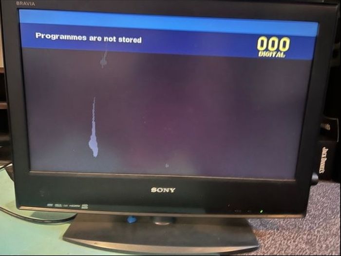sony bravia mark on screen