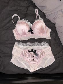 Women cute coquette underwear set (new) 60A-65A