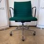 Mid-century EA 117 Desk Swivel Armchair by Charles Eames for Herman Miller Image 3