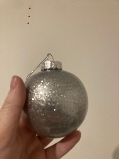 Personalised glitter bauble