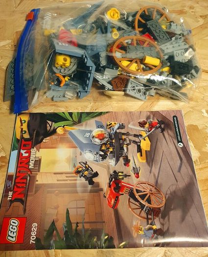 Lego Ninjago Movie 70629: Piranha Attack (2017) 100% Complete (NO BOX)