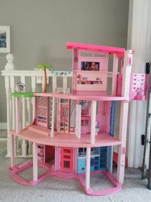 barbie dream house