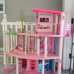 barbie dream house