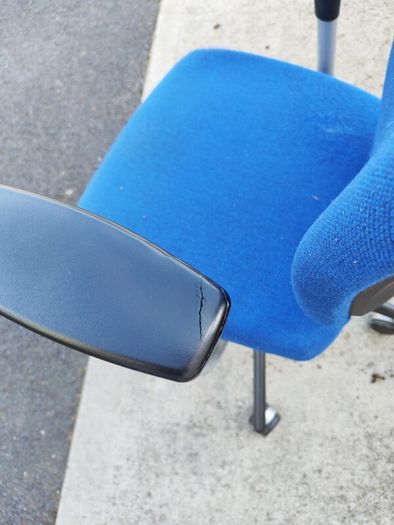 ergonomic office chair