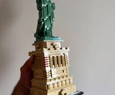 LEGO Architecture Statue of Liberty 21042