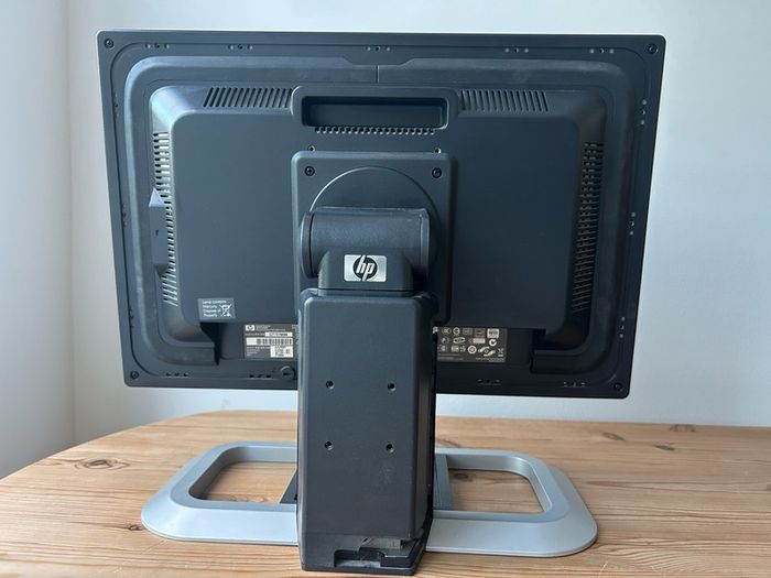 HP 20 inch Monitor