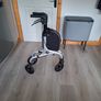 3 wheel rollator Image 4