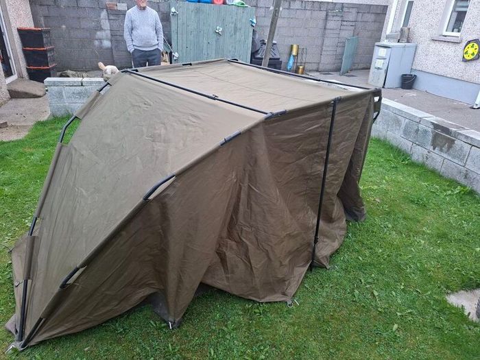 biffy fishing tent