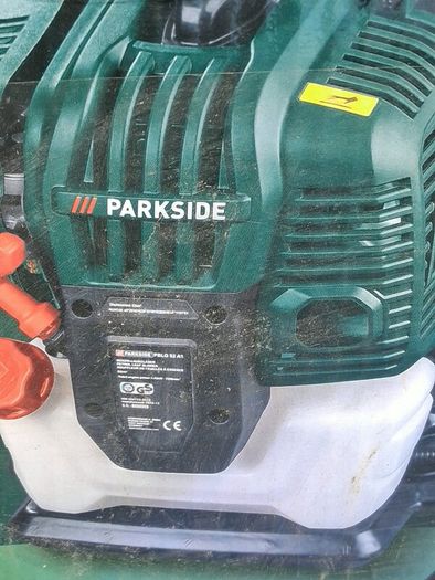 petrol leaf blower
