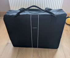 babybjorn travel cot excellent