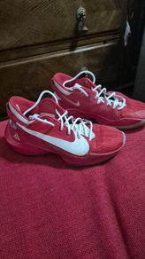 nike freek basketball shoe's