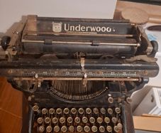 Antique Underwood Typewriter Vintage Collectible
