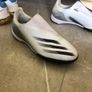 Adidas predator turf boots for kids (size 5uk) Image 2
