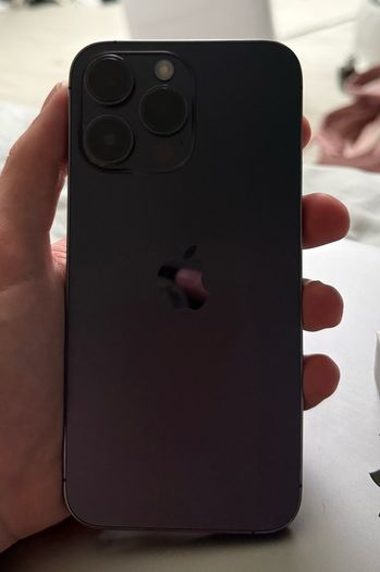 iPhone 14 Pro Max 256GB with Screen protector and case