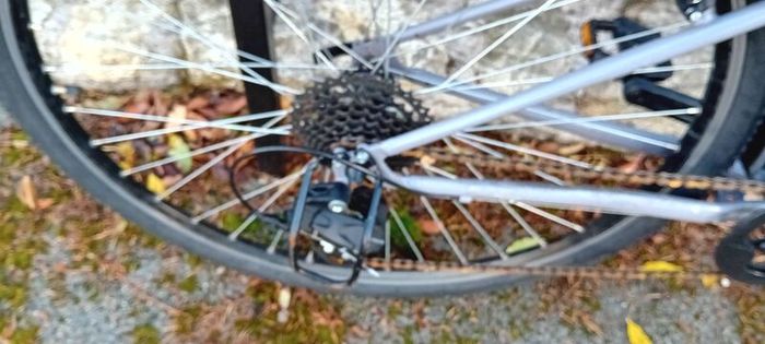 Decathlon Hybrid Bicycle