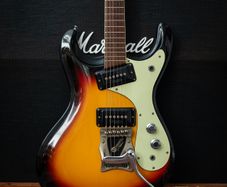 Mosrite The Majority Model 1990's - 3-Tone Sunburst