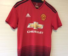 Manchester United Jersey.Season 2018/2019.Official Adidas Mens Home Jersey. Authentic Original From 2018. Not A Modern Day Remake.