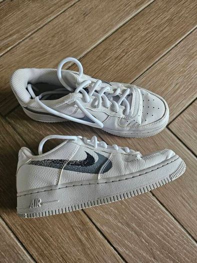 Nike Air Force 1 - UK 3