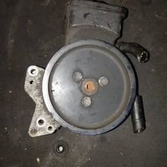 Power steering pump Bmw e46 320d Part number 91208