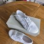 superga Image 2