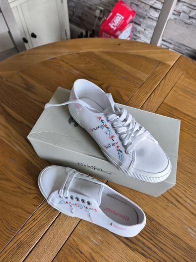 superga