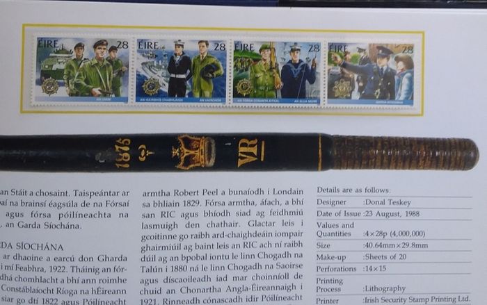Ireland Mint Stamps : The Irish Stamp Yearbook 1988-89