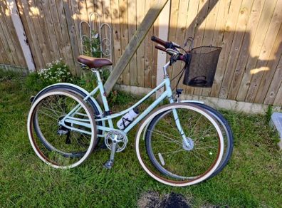 Electra Loft Ladies Bicycle