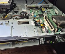 HPE DL20 G9 server
