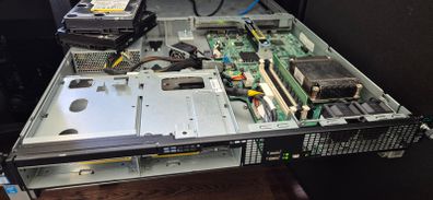HPE DL20 G9 server