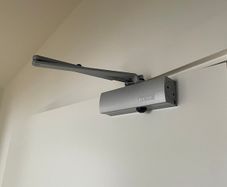 Geze TS1500 Door Closer