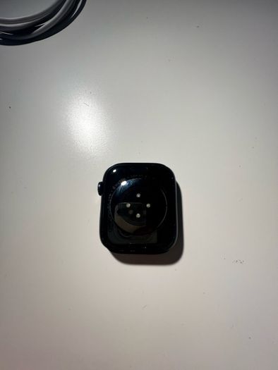 Apple Watch Series 7 Nike Edition