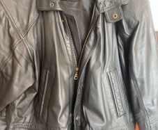 Vintage Men's black leather car coat/utility jacket.