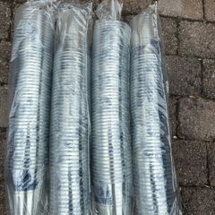 200 Plastic Pint Glasses.