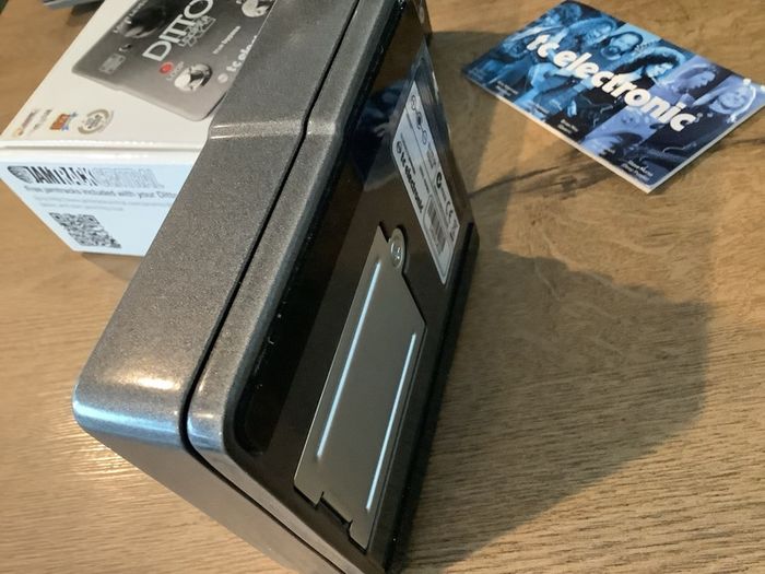 TC Electronic Ditto X2 looper pedal box