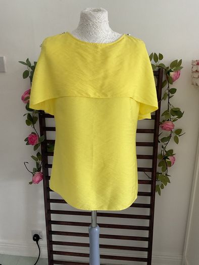 Statement bright yellow top size 10 cape effect short sleeve top