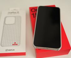 OnePlus 15
