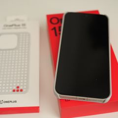 OnePlus 15