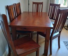 Dining Table and 6 Chairs