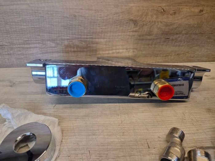 Grohe Grohtherm 2000 thermostatic bath and shower mixer tap