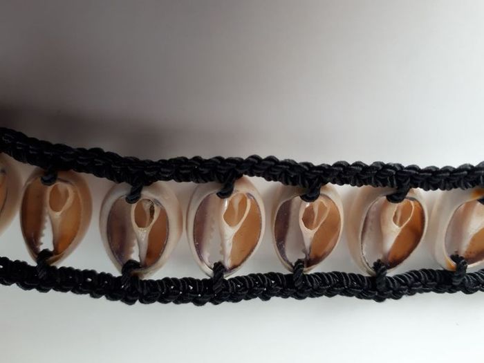 Lovely vintage shell bracelet