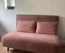 Pull-out sofa bed / guest bed