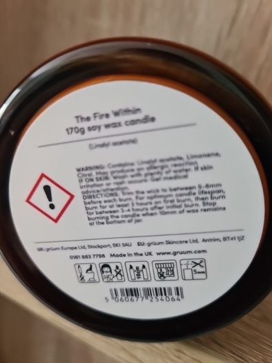 Gruum  lys Scented Candle. Spicy Naranja scent, which features a blend of sweet orange and cinnamon Rrp 18e