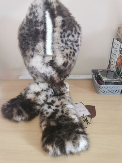 BNWT - Paul Costelloe leopard fur scarf