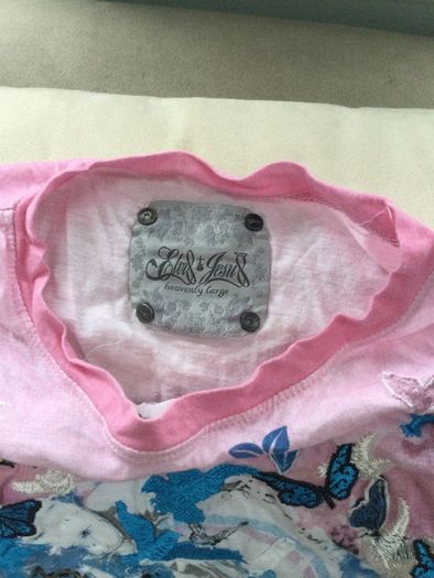 Mens embroidered pink T-shirt  size slim fit large