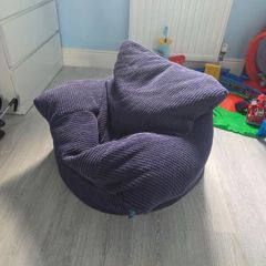 Kids pouf